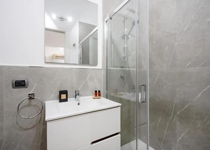 Augustea - Modern 公寓式酒店 巴里