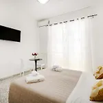Augustea - Modern Apartmanhotel