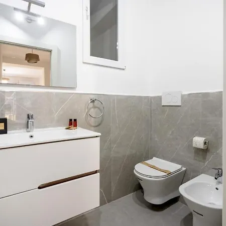Augustea - Modern Apartahotel